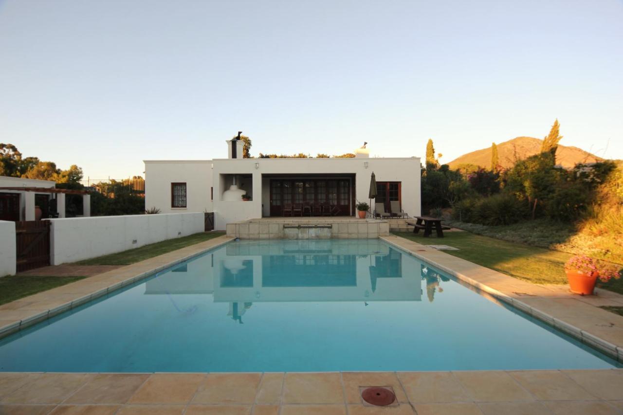 Mitre'S Edge Pool House Apartment Klapmuts Exterior photo